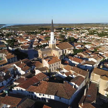 塞内查尔酒店 酒店