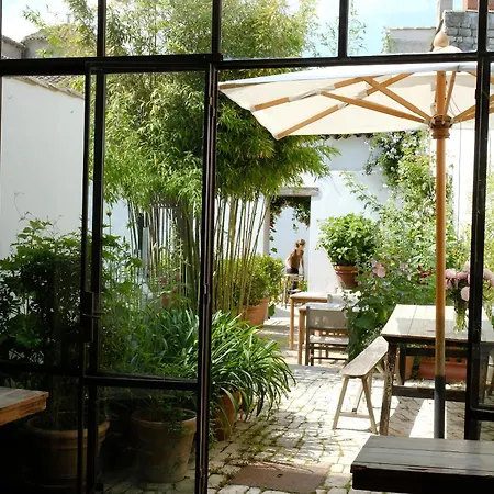 Le Senechal Отель 3*