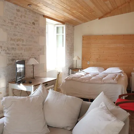 Отель Le Senechal 3*