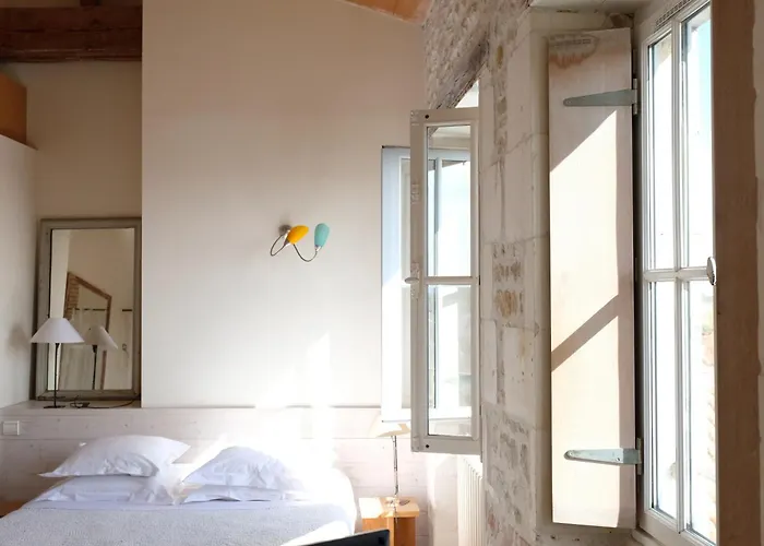 Le Sénéchal Hotel 3*